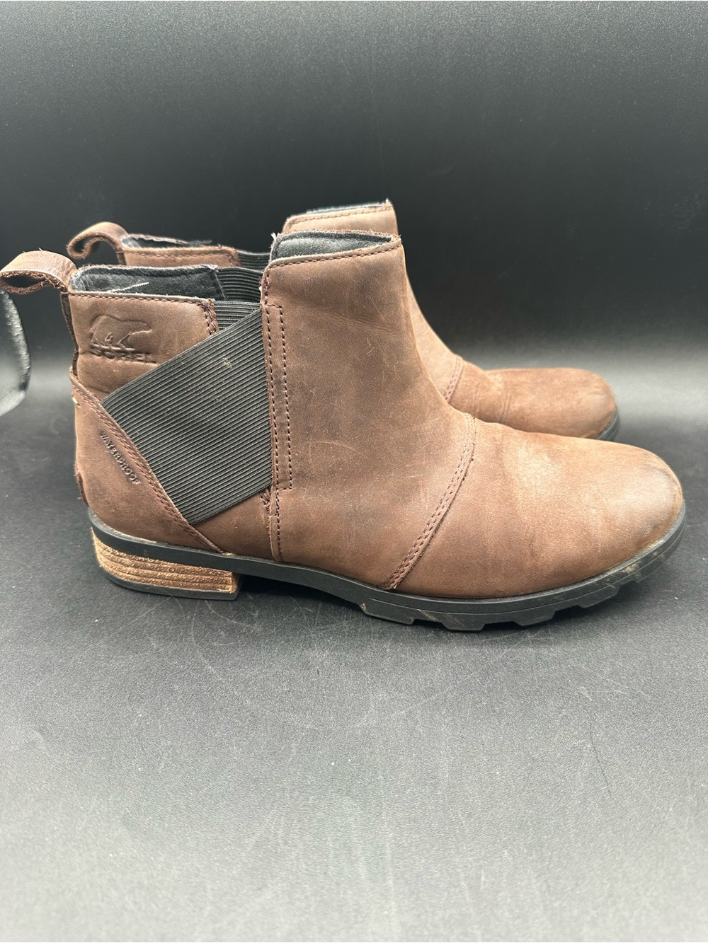 Sorel Emelie Chelsea Boots Women’s Size 8 Brown Waterproof Leather Ankle Bootie